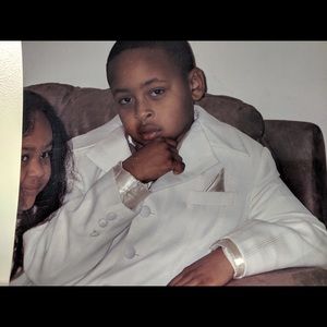 Meet your Posher, Clinton